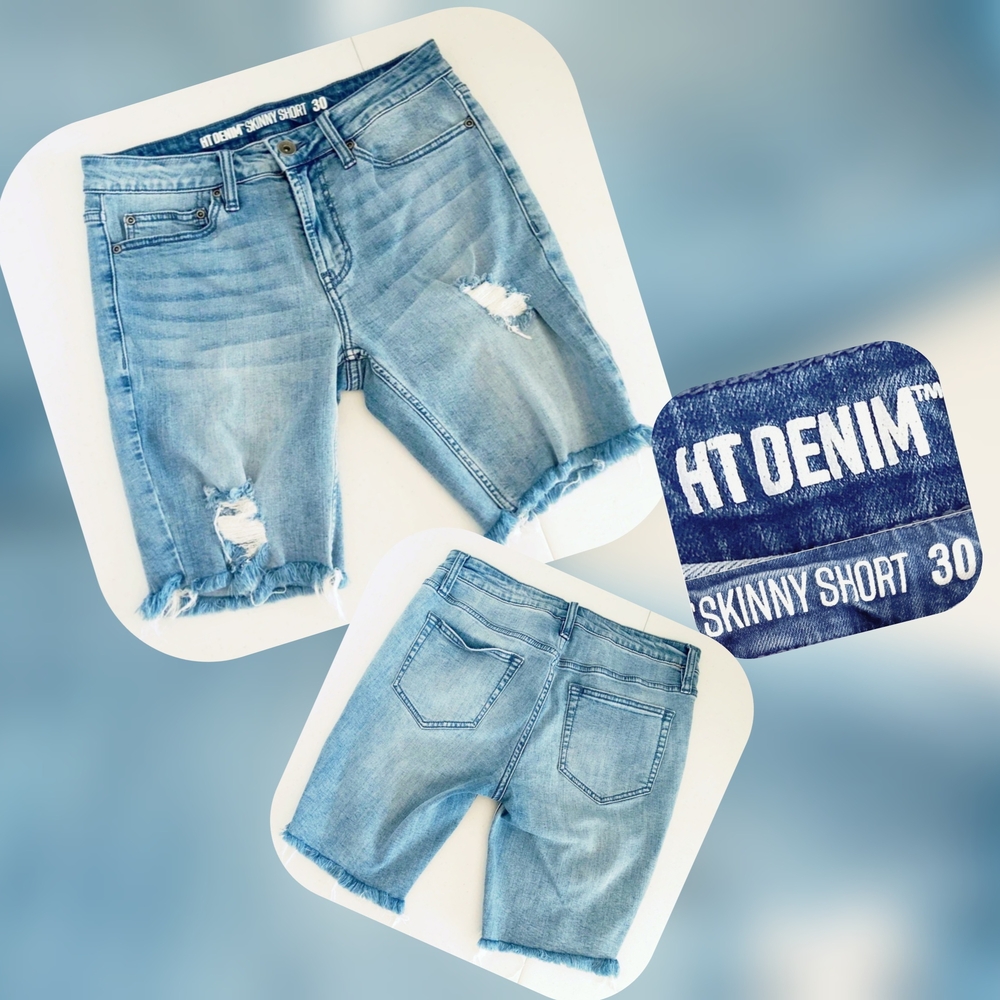 HT Denim Light Blue Distressed Shorts Size 30"